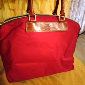 Dooney & Bourke NO shoulder strap